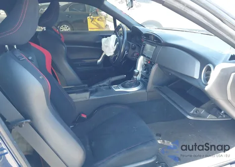 2016 Scion Fr-S из США, поврежденный, VIN JF1ZNAA12G8702604